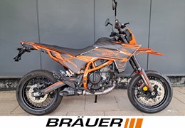 Neumotorrad KTM 390 SMC R