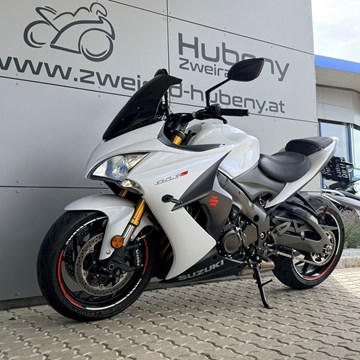 Suzuki GSX-S1000F