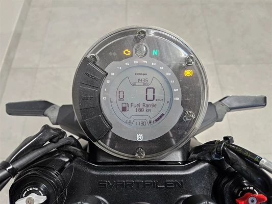 Husqvarna Svartpilen 401 (schwarz) - Bild 4