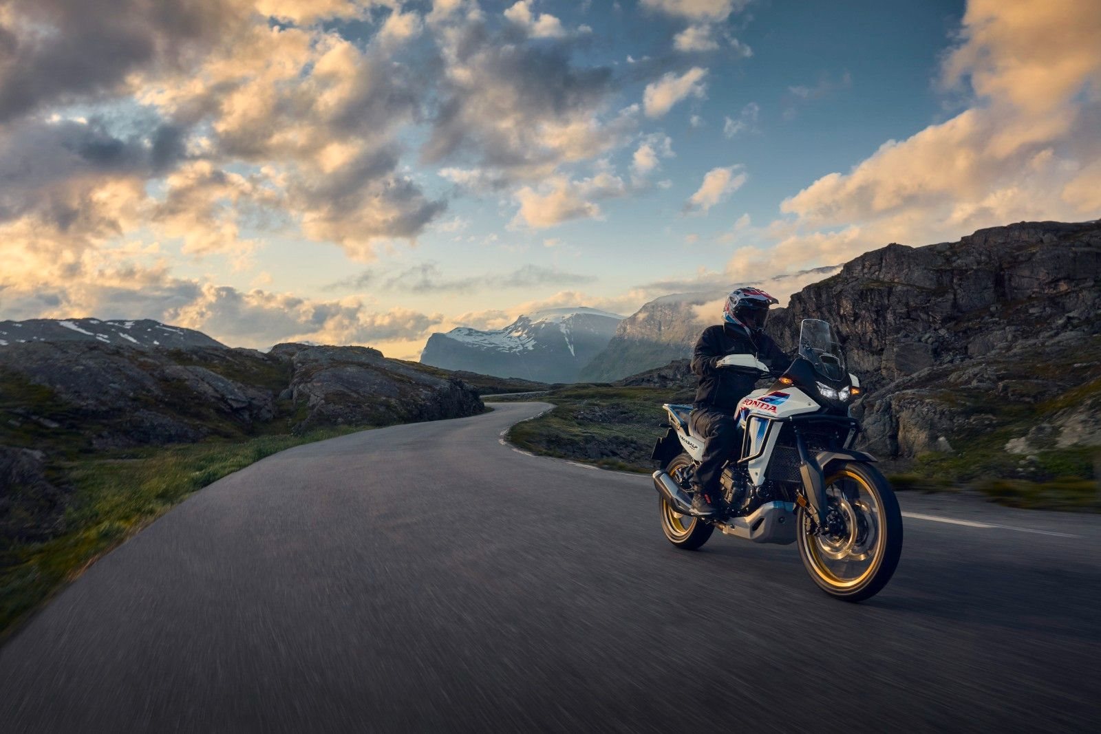 Honda XL750 Transalp E-Clutch