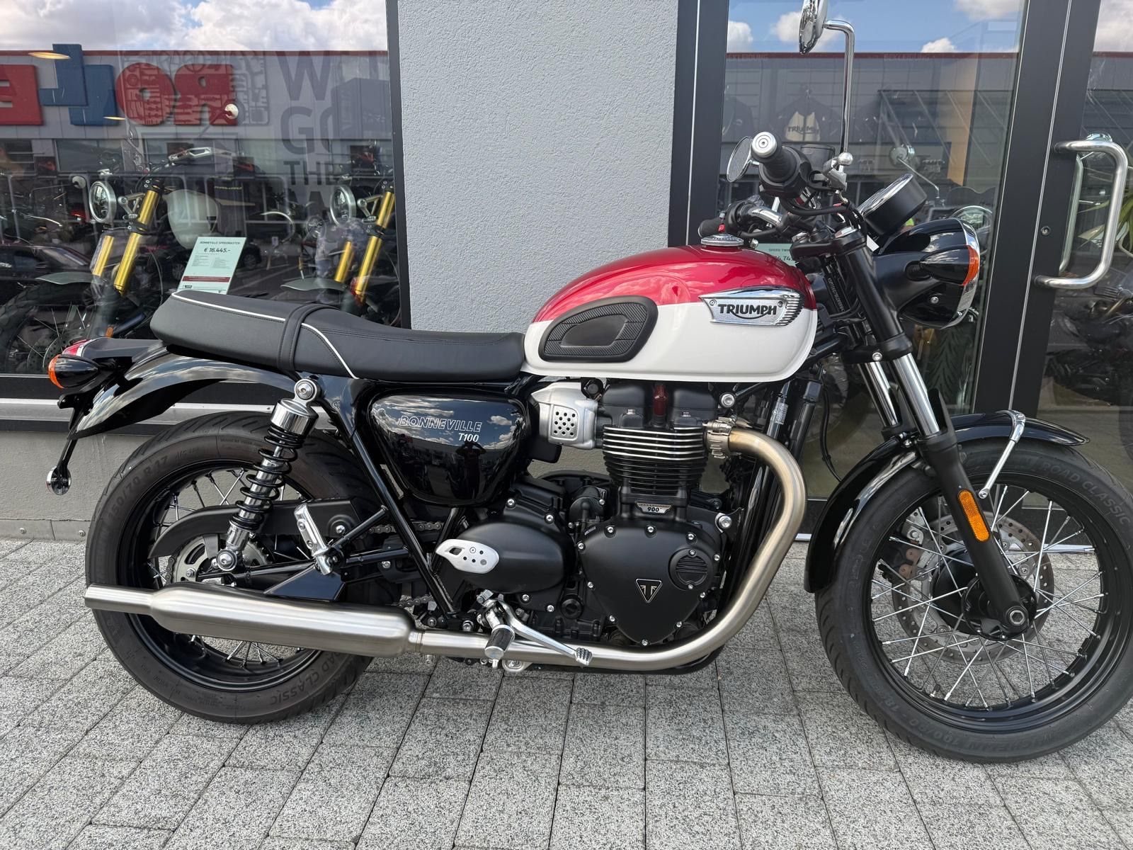 Triumph Bonneville T100