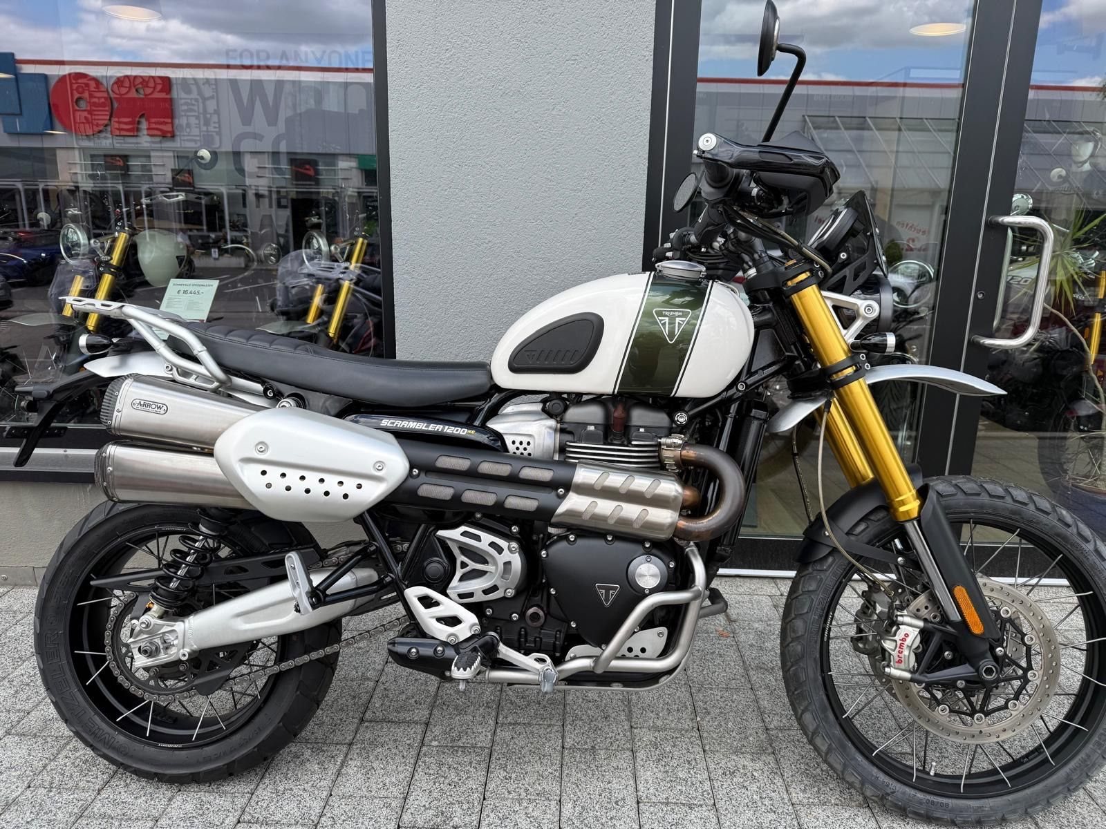 Triumph Scrambler 1200 XE