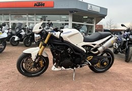Gebrauchte Triumph Speed Triple 1050