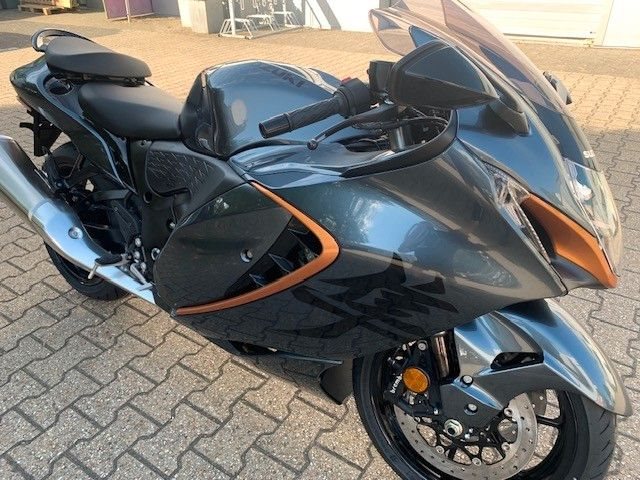 Suzuki GSX-1300RR Hayabusa