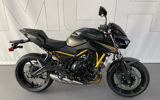 Gebrauchtmotorrad Kawasaki Z650 S - Bild 1