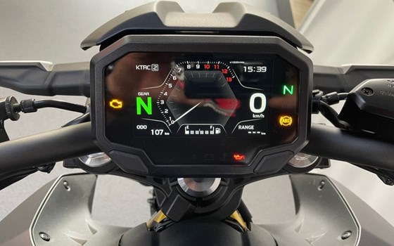 Gebrauchtmotorrad Kawasaki Z650 S - Bild 11
