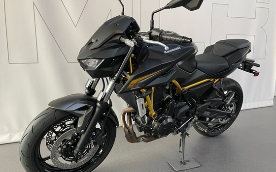 Gebrauchtmotorrad Kawasaki Z650 S - Bild 12