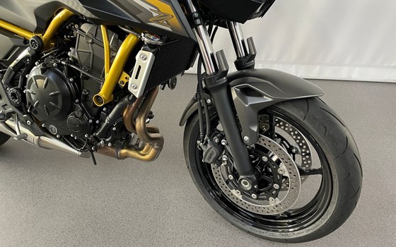 Gebrauchtmotorrad Kawasaki Z650 S - Bild 3