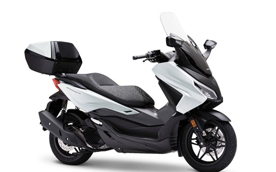 Gebrauchtmotorrad Honda Forza 125 - Bild 7
