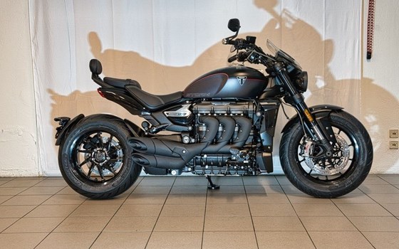 Gebrauchtmotorrad Triumph Rocket 3 Storm GT - Bild 5
