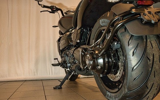 Gebrauchtmotorrad Triumph Rocket 3 Storm GT - Bild 7