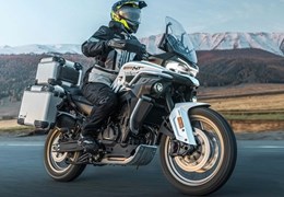 Neumotorrad CFMOTO 800MT-ES
