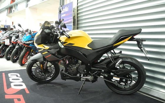 Neufahrzeug Aprilia Tuono 125 - Bild 4