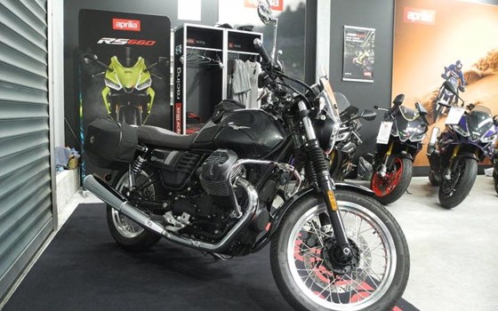 Gebrauchtmotorrad Moto Guzzi V7 III Special - Bild 5