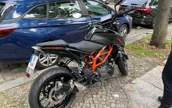 Gebrauchtmotorrad KTM 390 Duke - Bild 1