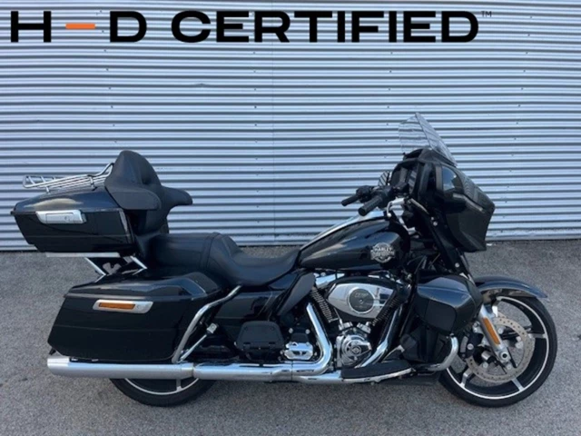 Harley-Davidson Street Glide Ultra (schwarz) - Bild 1