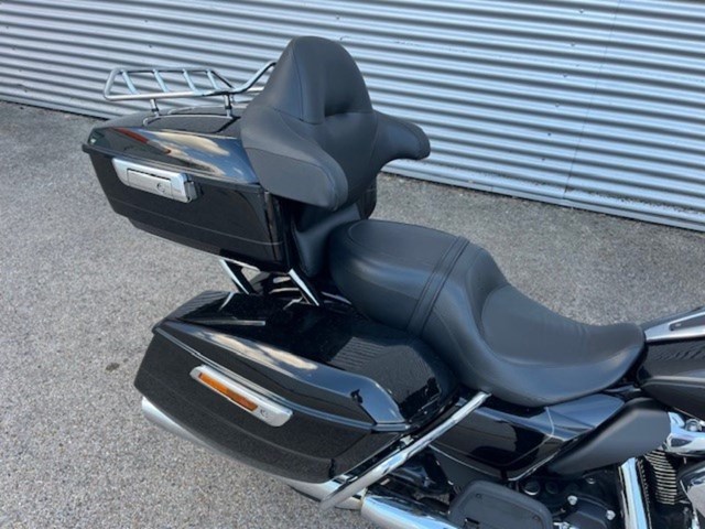 Harley-Davidson Street Glide Ultra (schwarz) - Bild 5