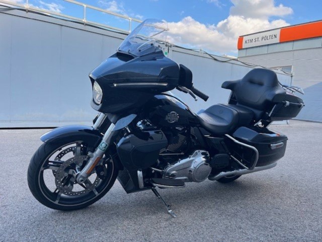 Harley-Davidson Street Glide Ultra (schwarz) - Bild 8