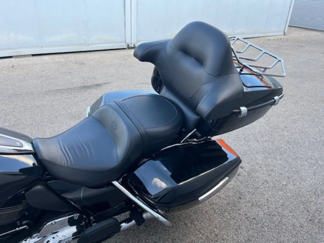 Harley-Davidson Street Glide Ultra (schwarz) - Bild 9