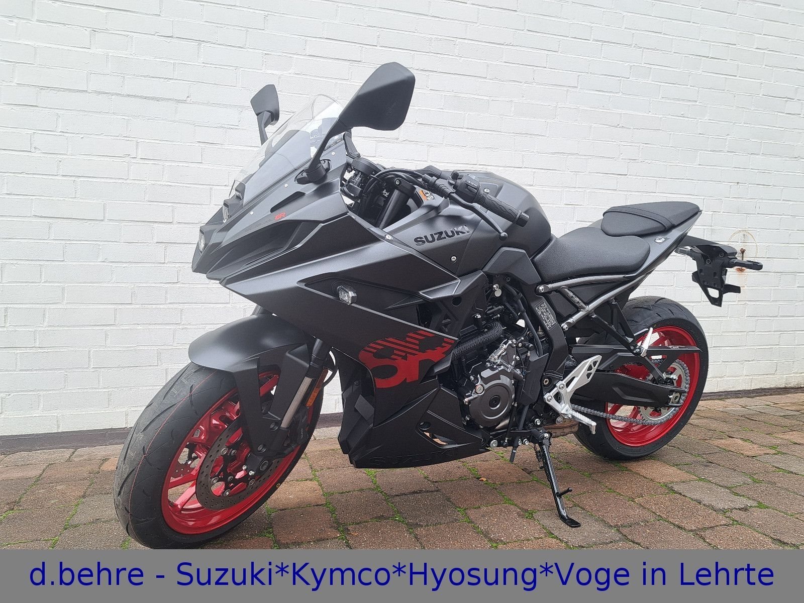Suzuki GSX-8R