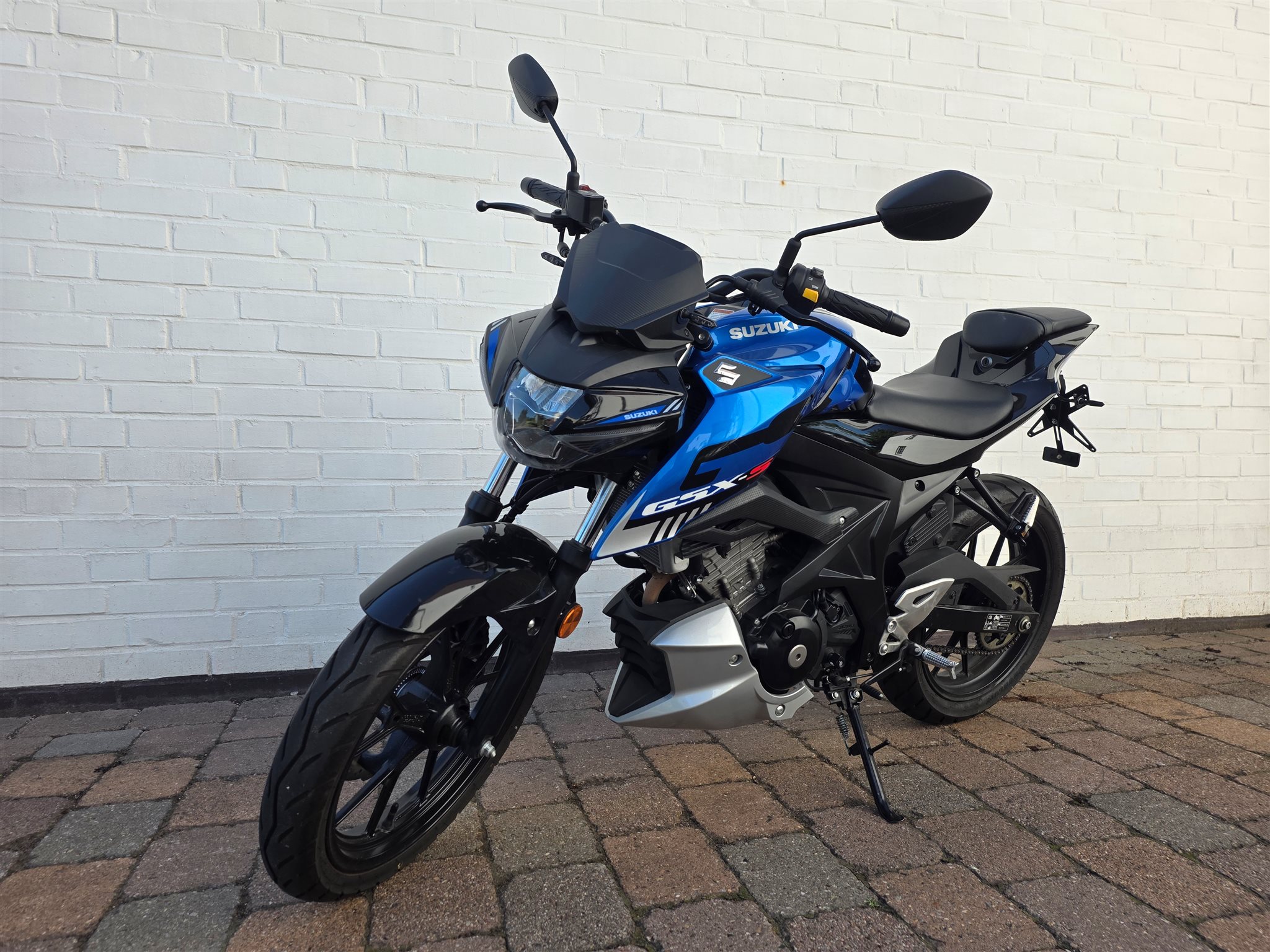 Suzuki GSX-S125