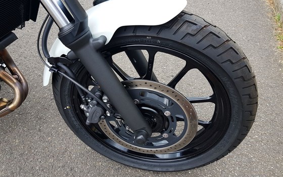 Gebrauchtmotorrad Kawasaki Eliminator 500 - Bild 8