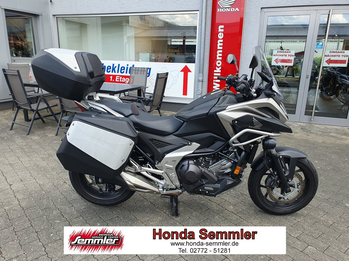 Honda NC750X DCT