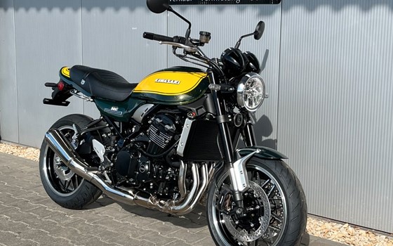 Gebrauchtmotorrad Kawasaki Z900 RS - Bild 1