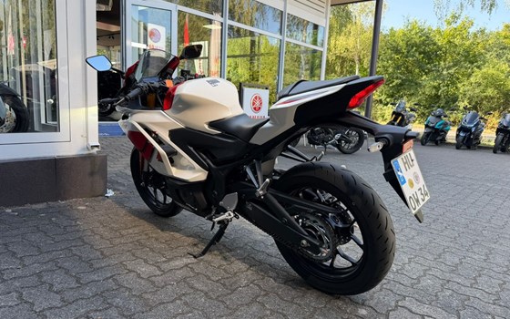Gebrauchtmotorrad Yamaha YZF-R3 - Bild 5