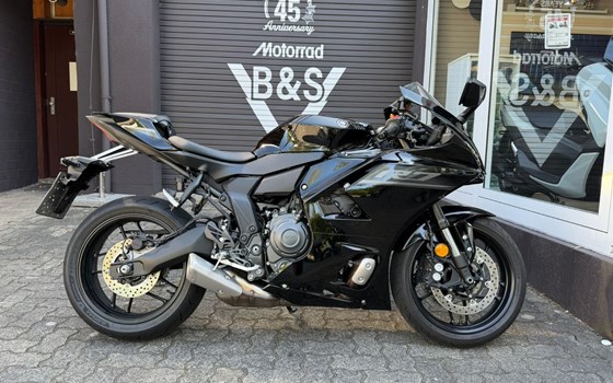 Gebrauchtmotorrad Yamaha R7 - Bild 1
