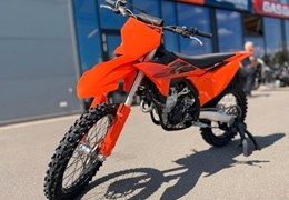 Neumotorrad KTM 450 SX-F