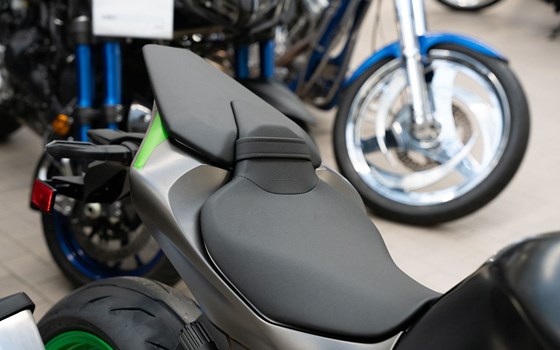 Neufahrzeug Kawasaki Z1100 SE - Bild 11