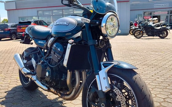 Gebrauchtmotorrad Kawasaki Z900 RS - Bild 1