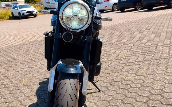Gebrauchtmotorrad Kawasaki Z900 RS - Bild 9