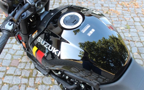 Neufahrzeug Suzuki GSX-8TT - Bild 12