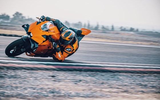 Gebrauchtmotorrad KTM 990 RC R - Bild 2