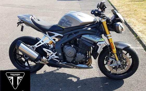 Gebrauchtmotorrad Triumph Speed Triple 1200 RS - Bild 1