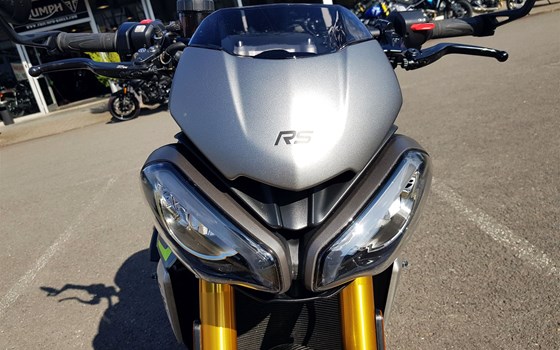 Gebrauchtmotorrad Triumph Speed Triple 1200 RS - Bild 6