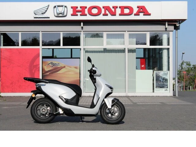 Honda CUV e: