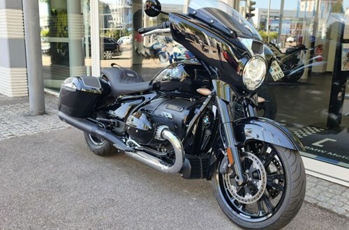 BMW R 18