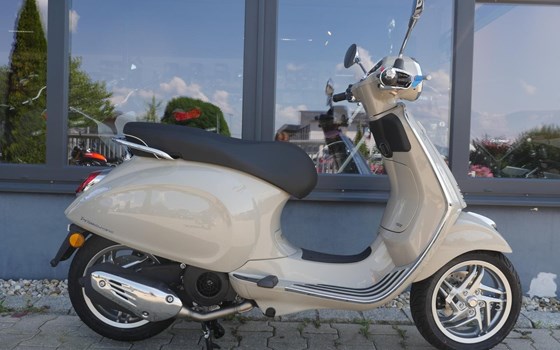 Neufahrzeug Vespa Primavera 125 - Bild 1