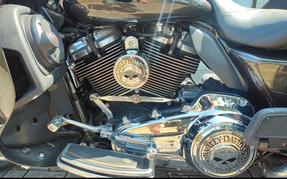 Gebrauchtmotorrad Harley-Davidson Tri Glide Ultra FLHTCUTG - Bild 9