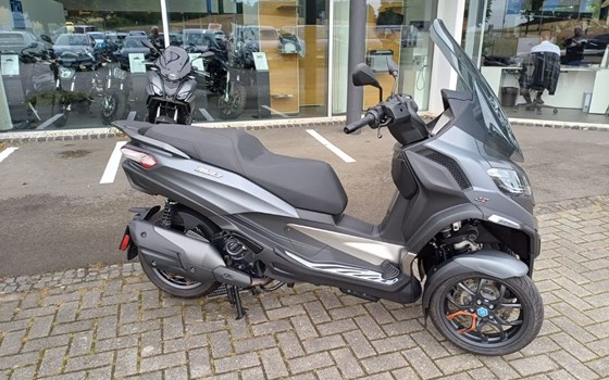 Gebrauchtmotorrad Piaggio MP3 530 HPE Exclusive - Bild 2