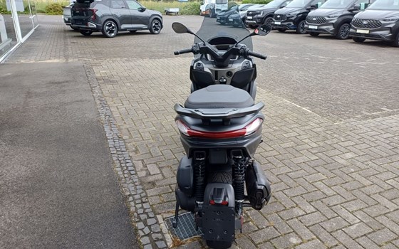 Gebrauchtmotorrad Piaggio MP3 530 HPE Exclusive - Bild 6
