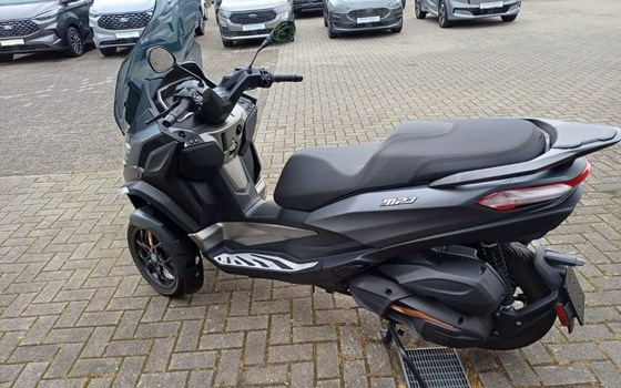 Gebrauchtmotorrad Piaggio MP3 530 HPE Exclusive - Bild 8