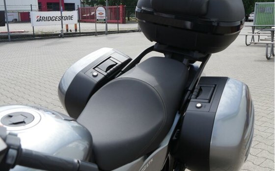 Gebrauchtmotorrad Kawasaki GTR 1400 - Bild 10