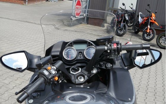 Gebrauchtmotorrad Kawasaki GTR 1400 - Bild 11