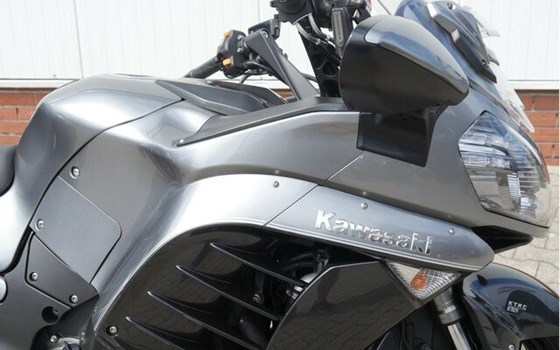 Gebrauchtmotorrad Kawasaki GTR 1400 - Bild 3
