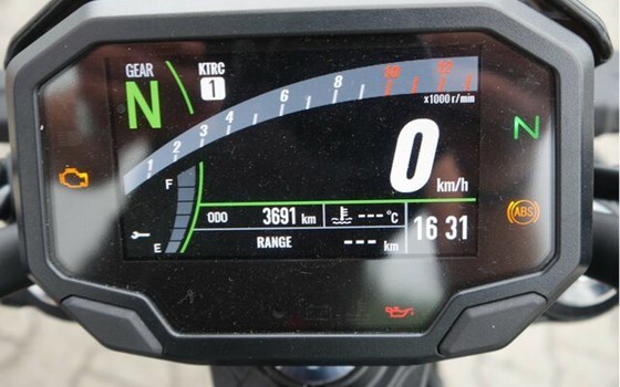 Gebrauchtmotorrad Kawasaki Z650 - Bild 11