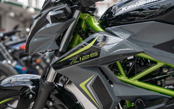 Neufahrzeug Kawasaki Z125 - Bild 19